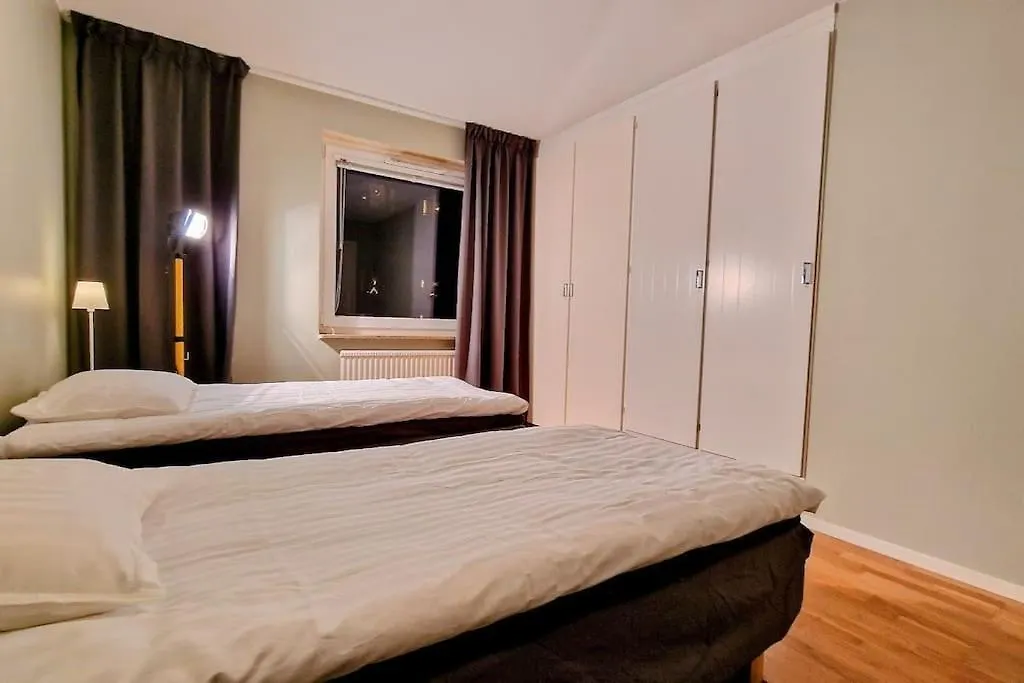 Fyrarumoasen Gothenburg 0*,  Sweden